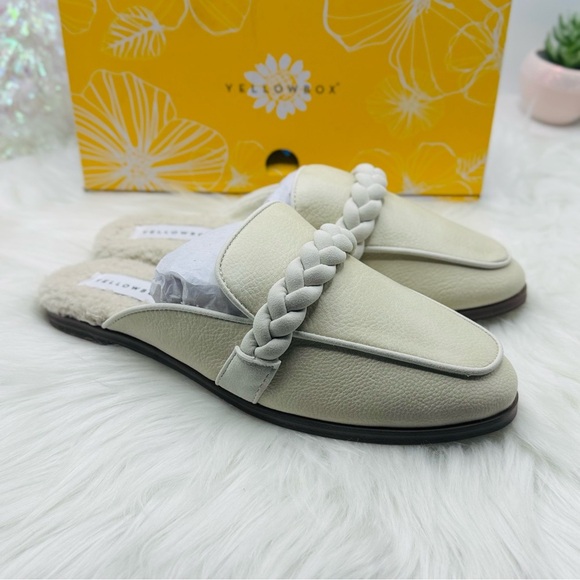 YELLOW BOX Bliss Lined Mules size 8M - Picture 1 of 8